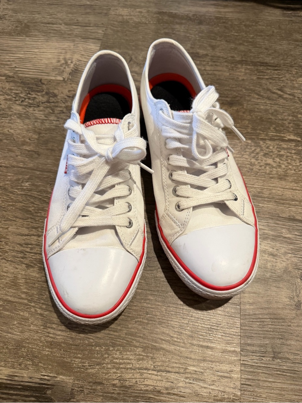 Levi's White Canvas Sneakers with Red Accent